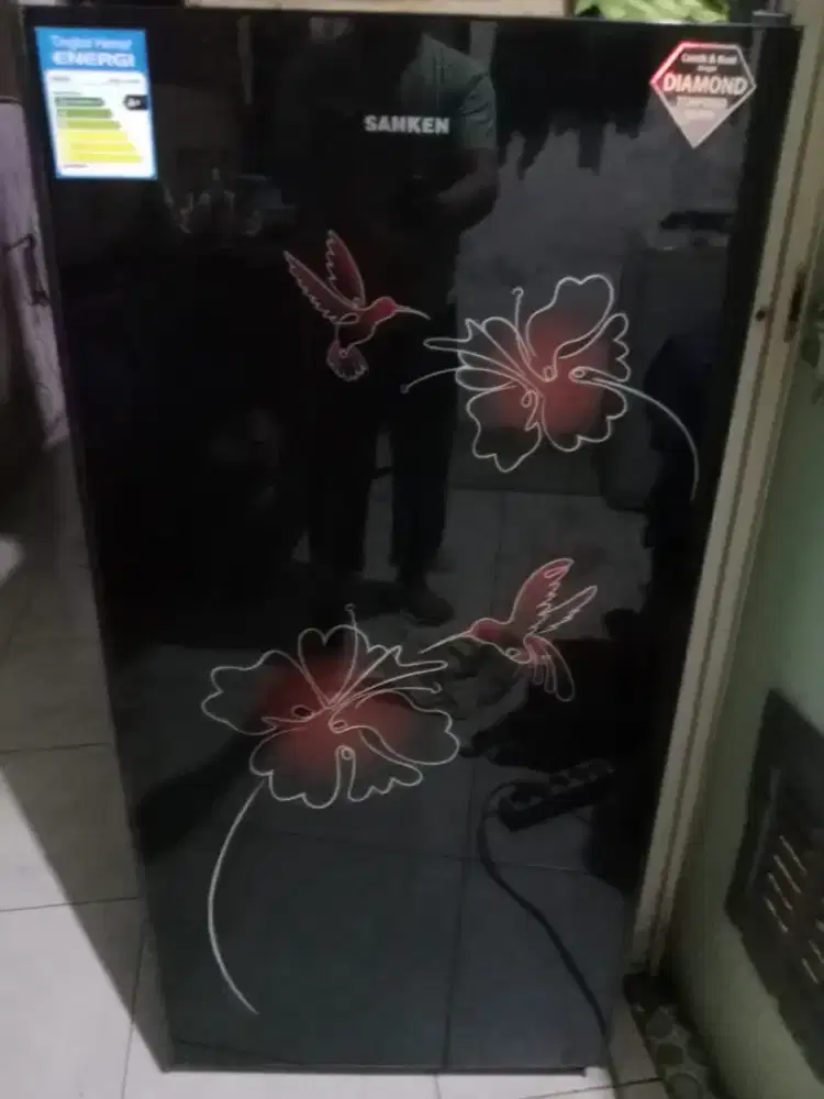 Kulkas 1 pintu merk sanken