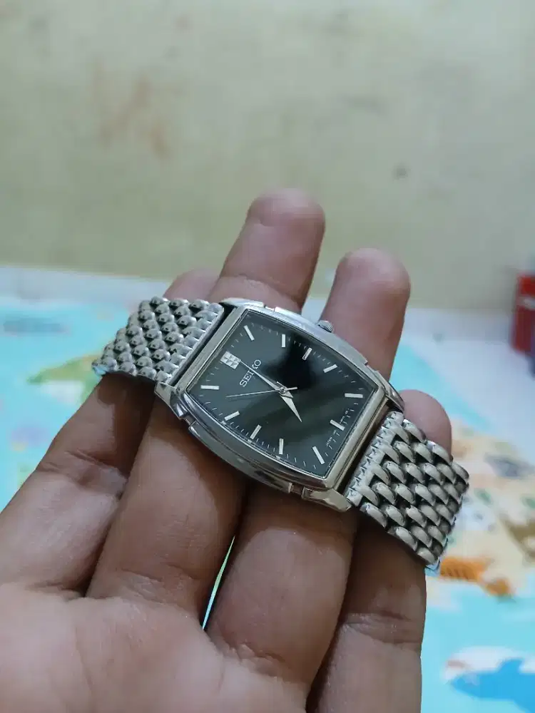 Di jual jam Tangan