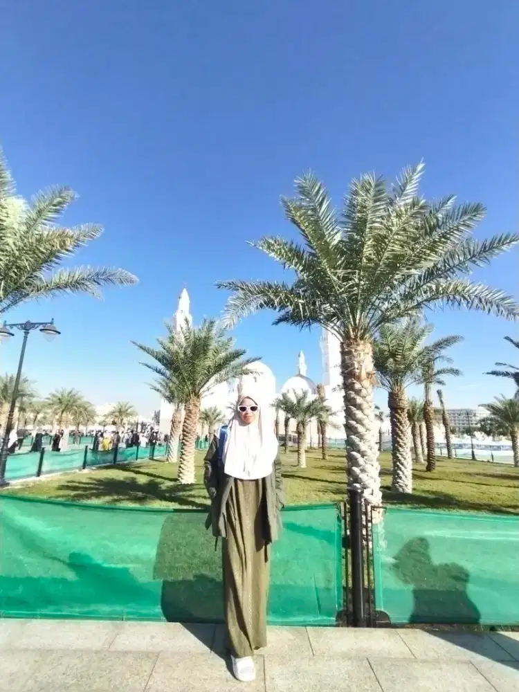 Nanny/Baby sitter/Freelance