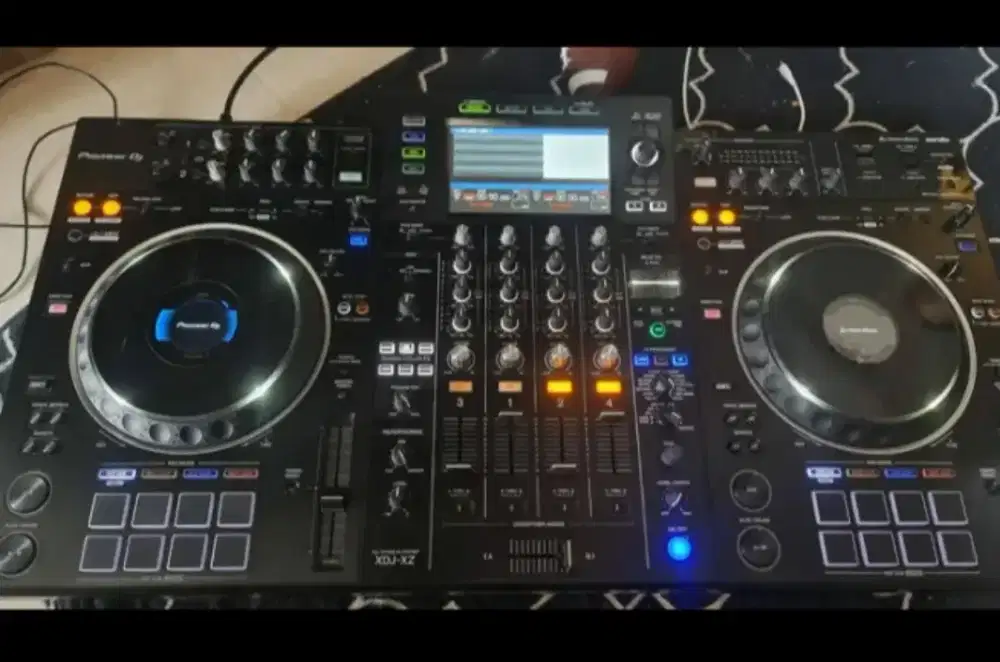 Xdj xz unit only alat DJ Pioneer dj