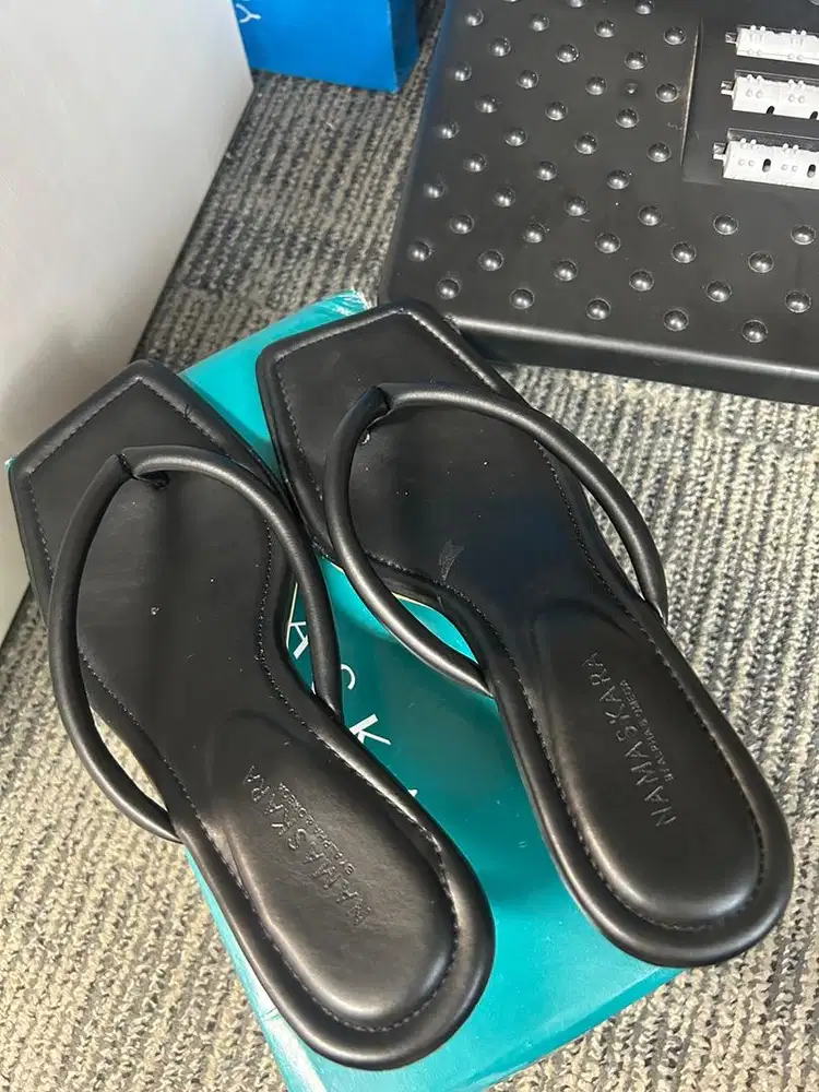 Sandal heels wanita size 40