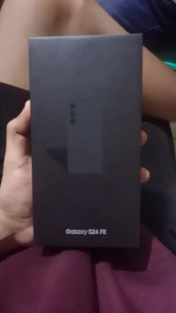 Samsung s24fe 8/256 fullset