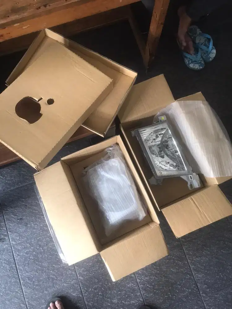 Headlamp/Lampu Depan Kijang Krista 2000