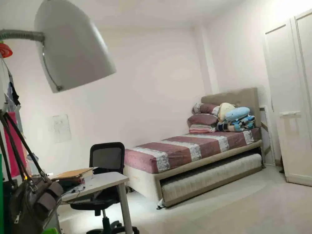 DIJUAL CEPAT .. 
Rumah Cantik Siap Huni Cluster Latigo Village, Gading Serpong