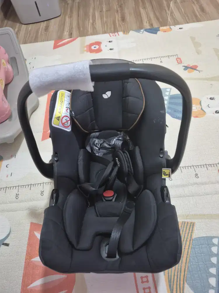 I gemm joie signature car seat baby