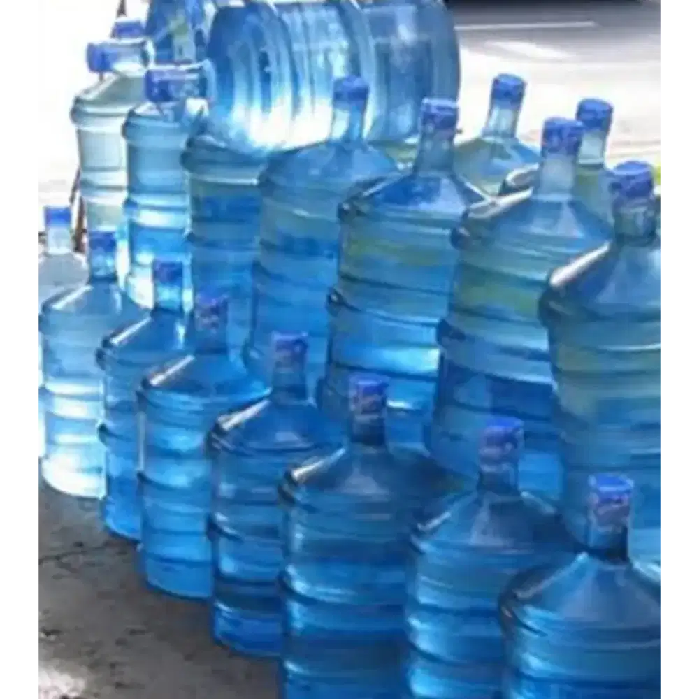 Operator air isi ulang