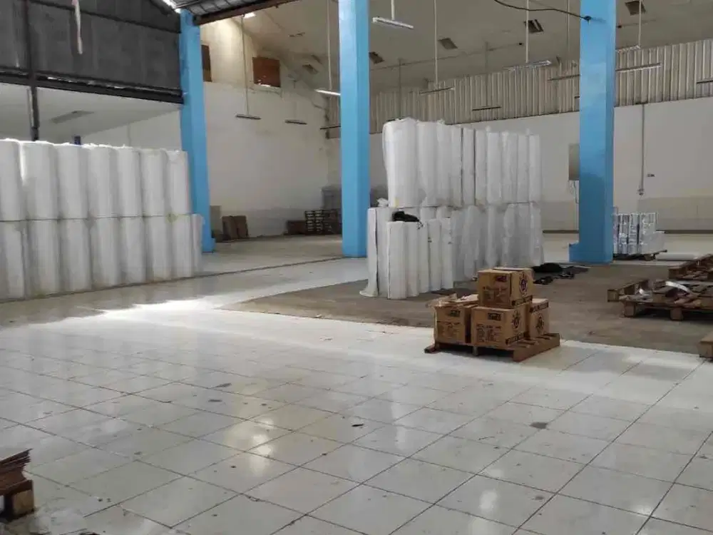 Jual Gudang Bagus Strategis di Satria Raya Caringin Bandung