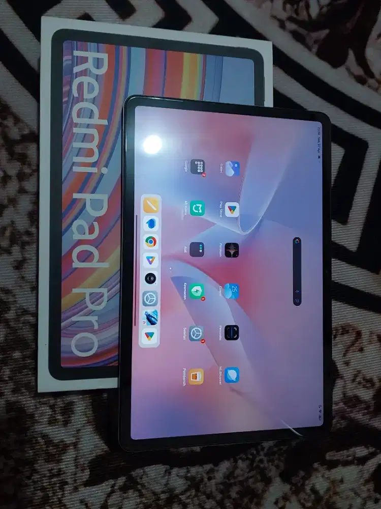 MIPAD PRO 256GB LENGKAP MULUS Nego