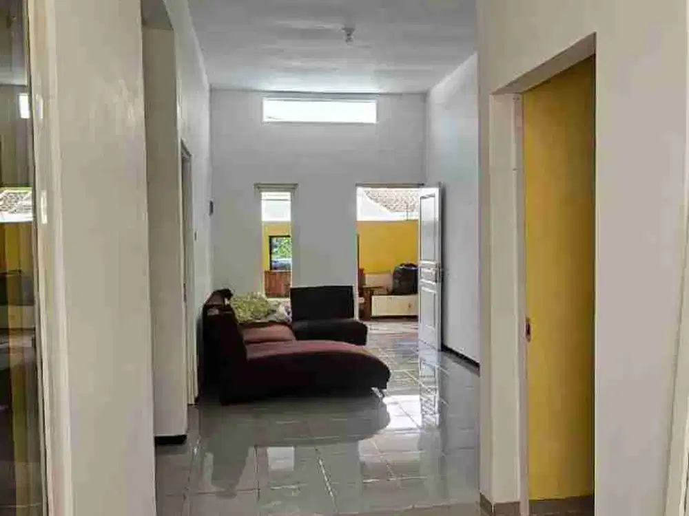 rumah murah luas 122 jalan 11 meter BU SEGERA. kondisi bagus siap huni hanya 10 menit alun2 malang kota dan 15 menit kampus ub brawijaya. lokasi mulyorejo sukun malang kota