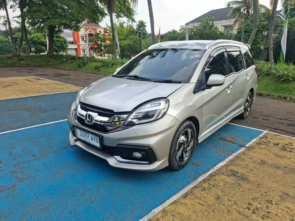 Salon Mobil - Poles Panggilan