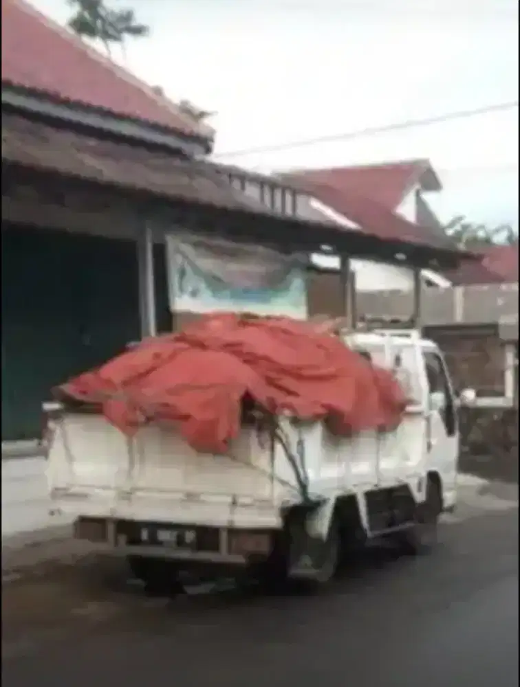 Sewa truk engkel pindahan