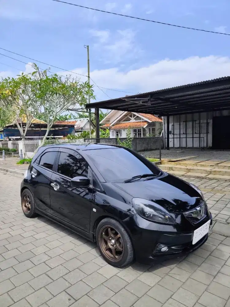 Brio E CKD 2015 Plat D