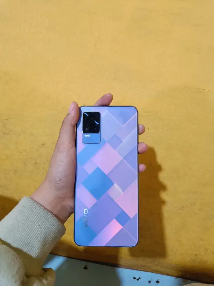 Vivo V21 Kamera Jernih (8/256gb)