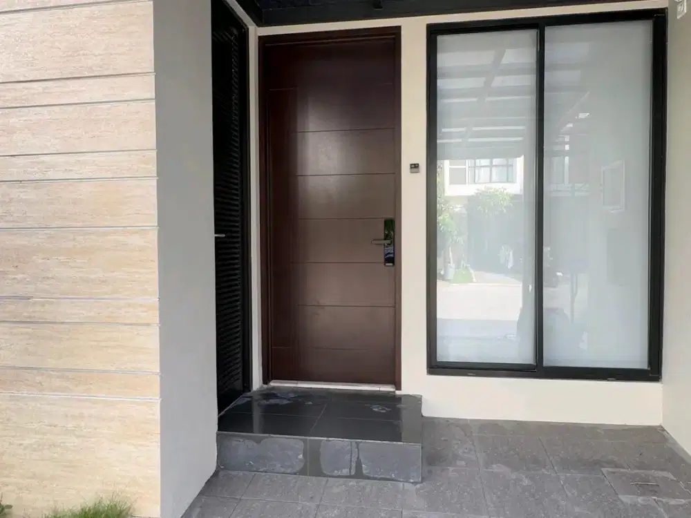 Disewakan Rumah Northwest Park 2LT 3KT LT55 Dekat Universitas Ciputra Surabaya Barat