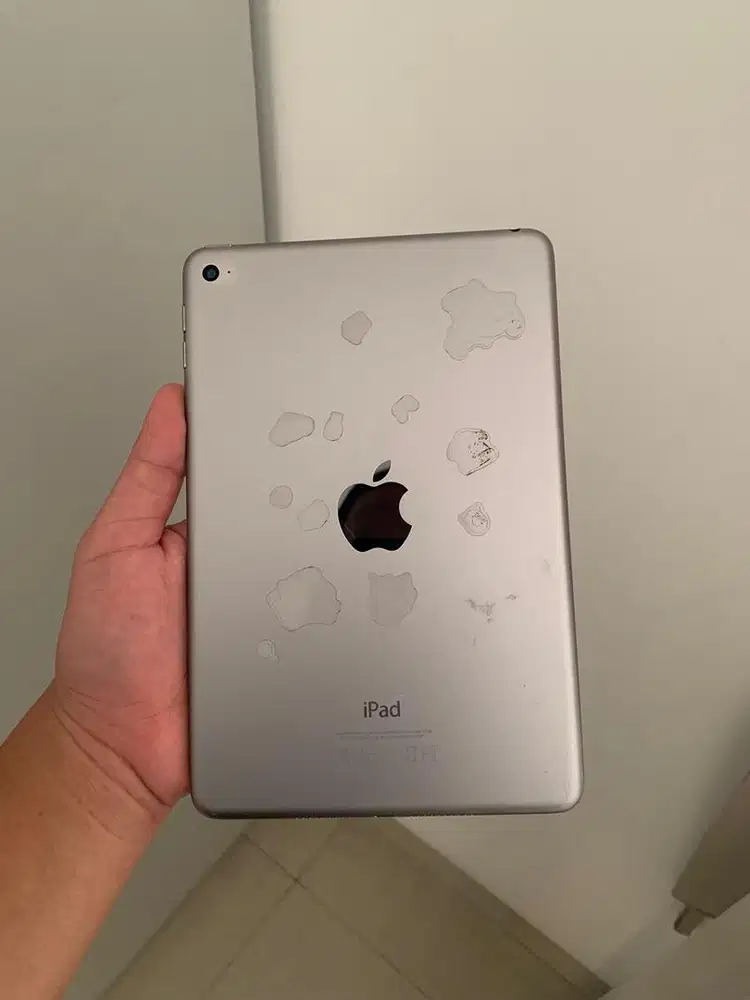 Ipad mini 4 bintro tangerang selatan
