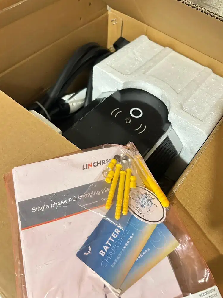 charger mobil listrik