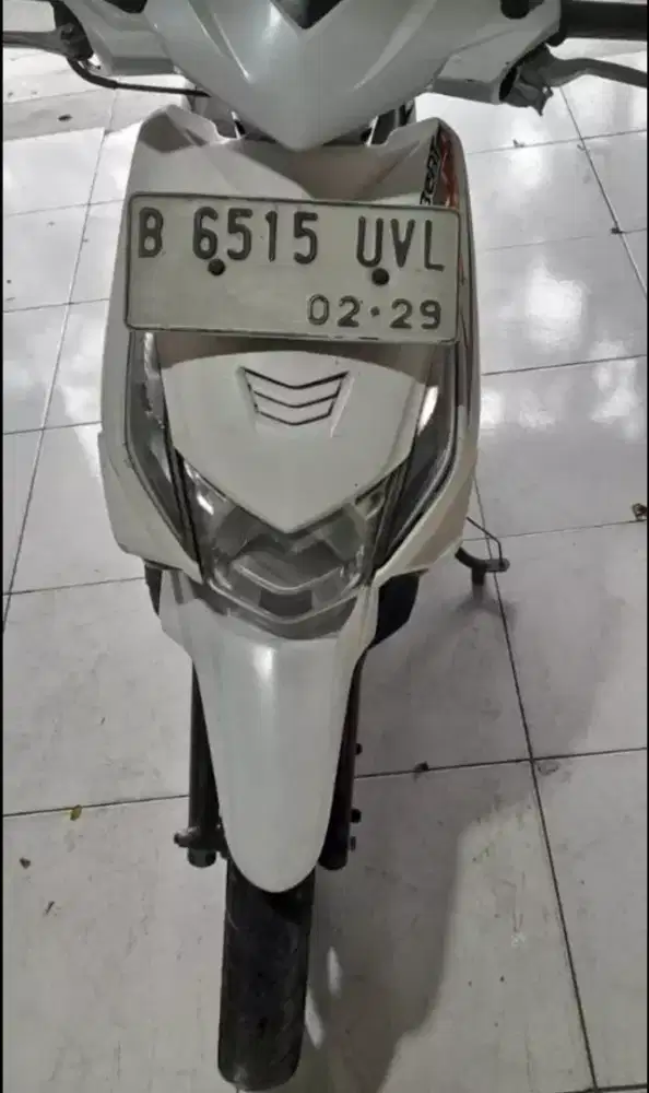 Honda Beat karbu 2012 Warna Putih