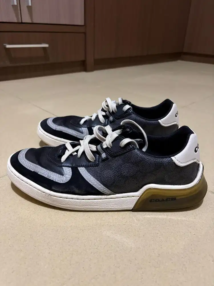 Sepatu Coach City Sole Signature Size 42,5/43 Original