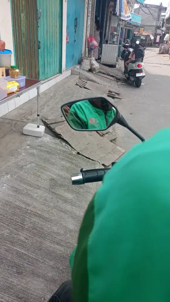 Cari pekerjaan secepatnya