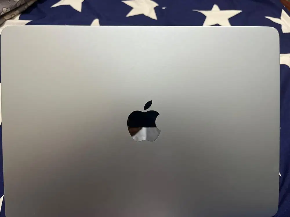 jual macbook Air M4 16/256 Gb