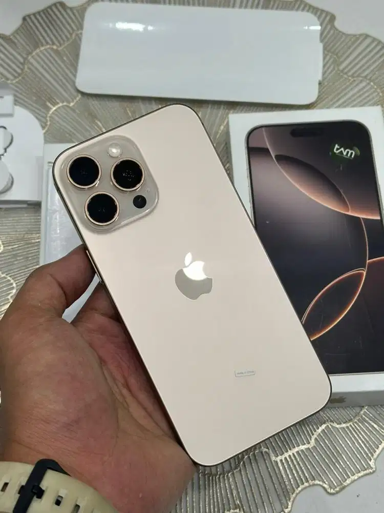 Iphone 16 promax 256 iBox