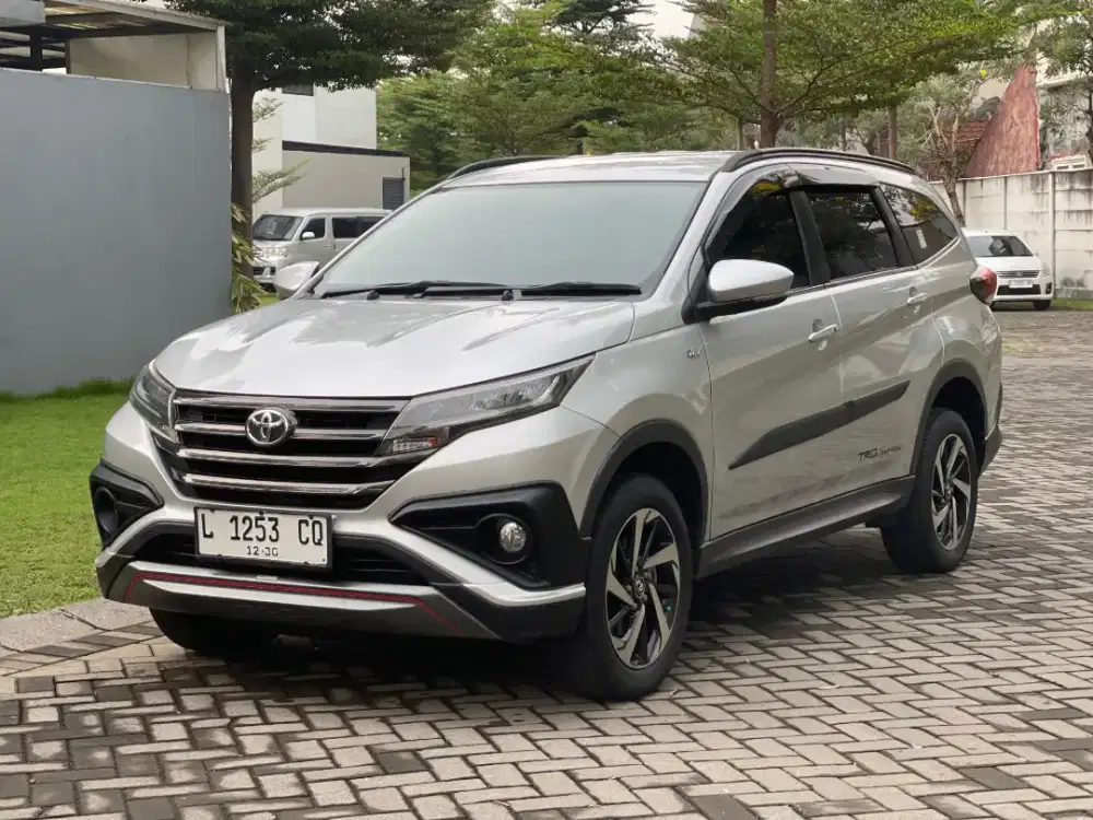 Rush S TRD matic KM 50rb