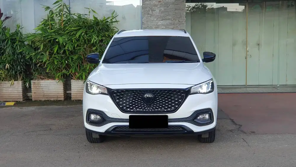 Morris Garage MG HS Excite 1.5 Non Sunroof AT Putih 2020 Low KM Record