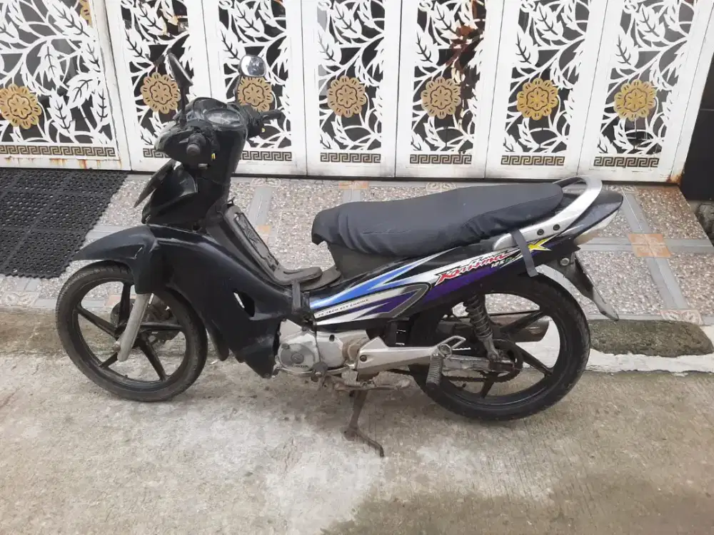 Honda Kharisma X 125 2006 ss lengkap mesin bagus plat Bekasi Kota