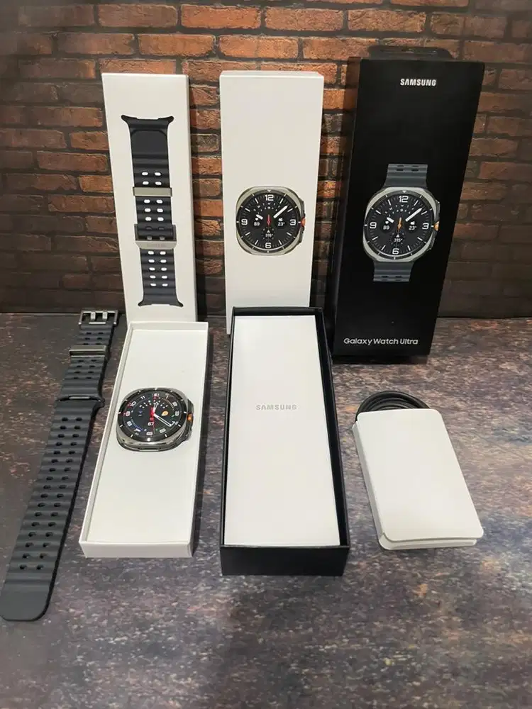 Samsung Galaxy Watch Ultra 47mm resmi Like new