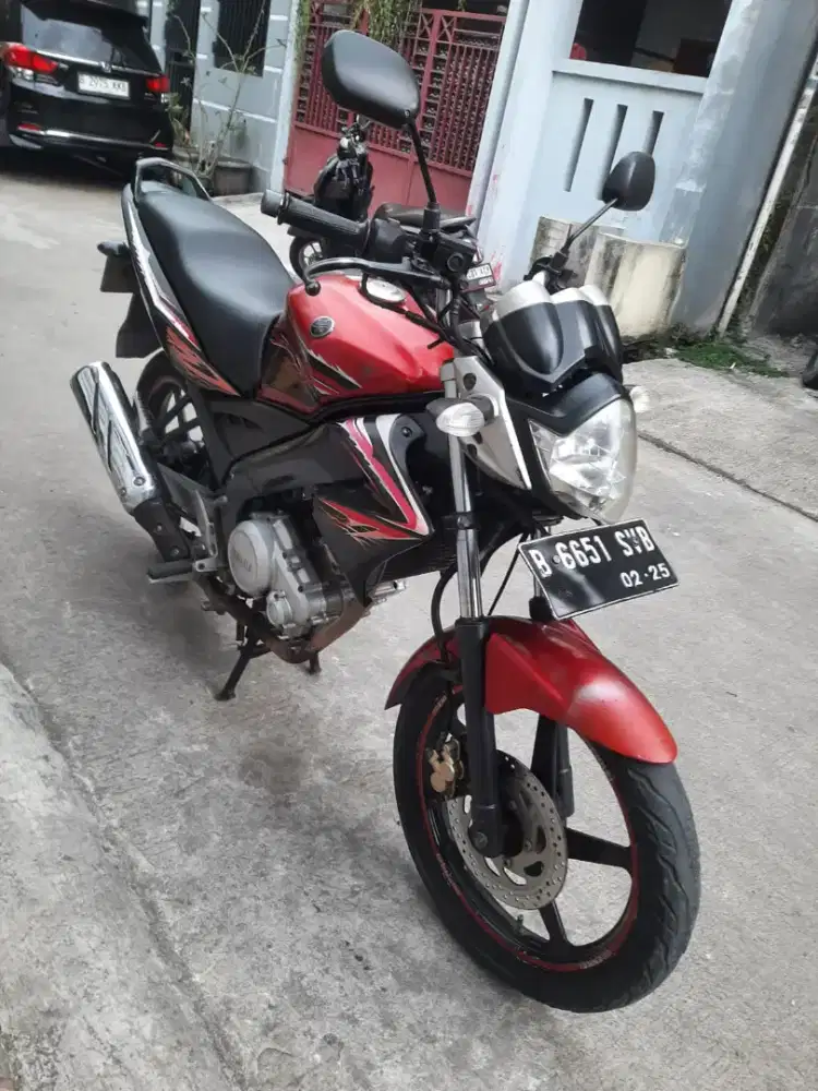 Yamaha Vixion 2010 ss lengkap mesin bagus plat B DKI, Stater hidup