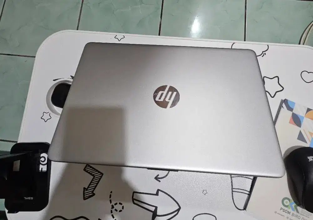Laptop hp 8.256gb. I N4500 celerion