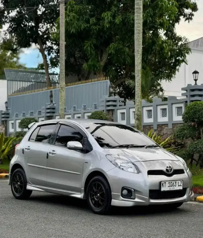 YARIS S LIMITED MATIC 2013