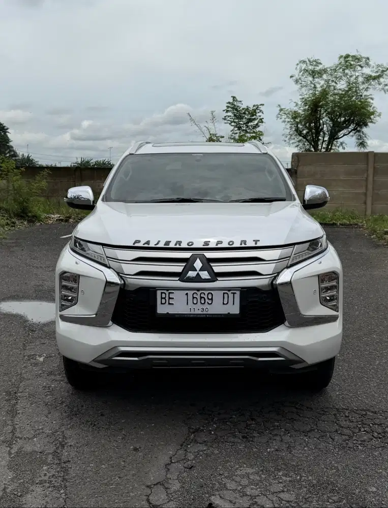 Mitsubishi Pajero Sport 2021 Bensin