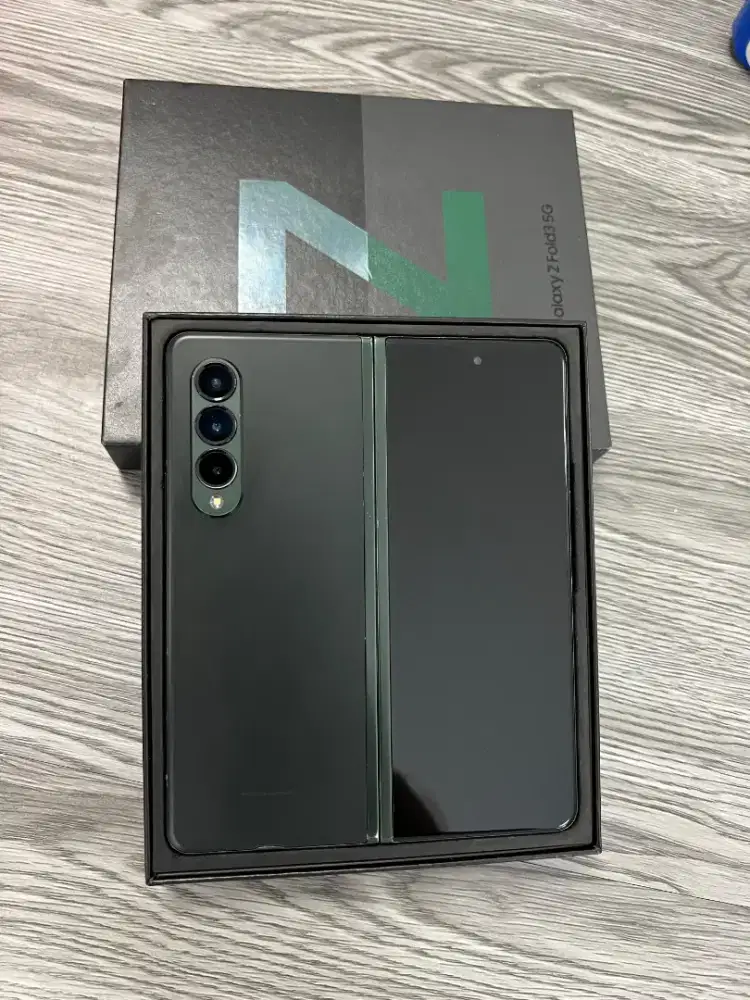 Samsung Z fold 3 5G ram 12/256 resmi sein