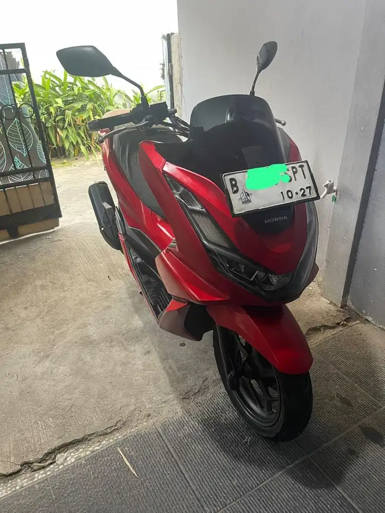 MOTOR HONDA PCX TAHUN 2022