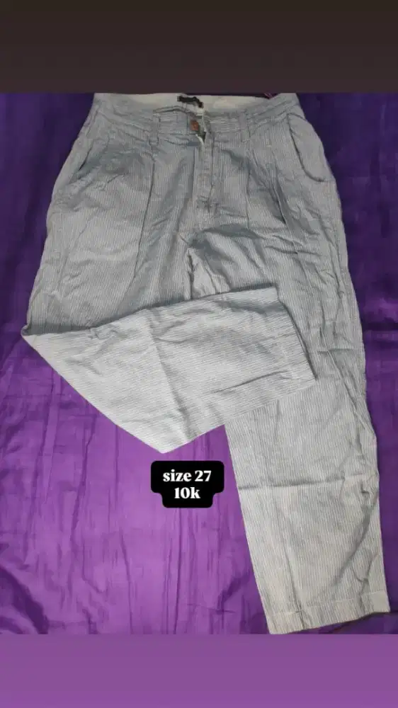 Celana panjang wanita