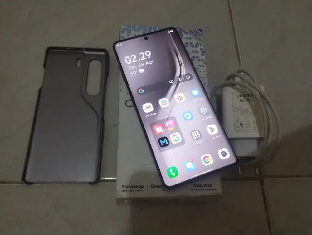 Tecno Camon 40 Pro 5G 8/256GB Fullset