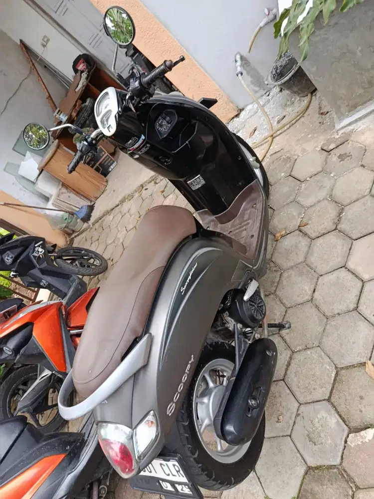 Scoopy 2019 warna vintage