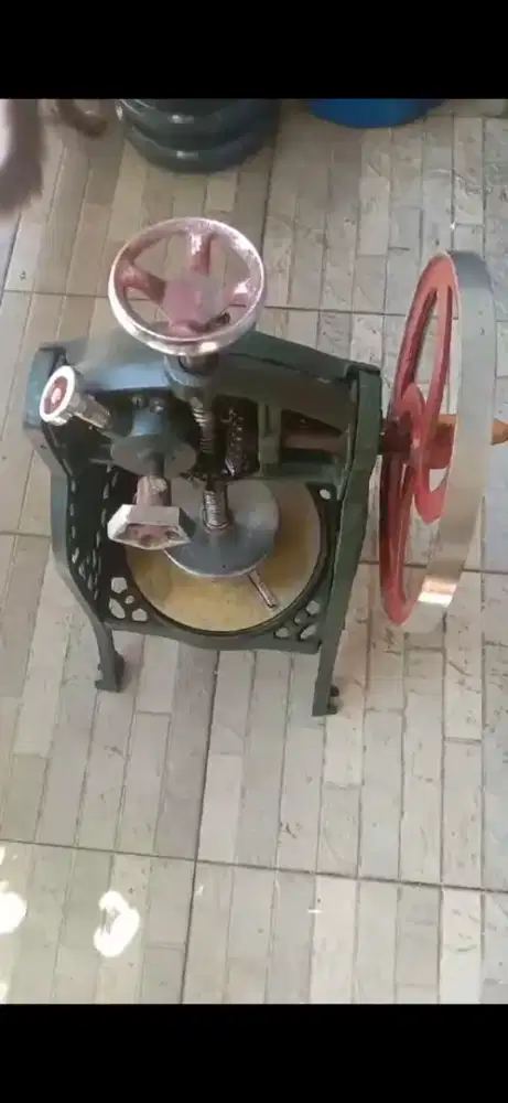 Mesin es serut Swan bekas