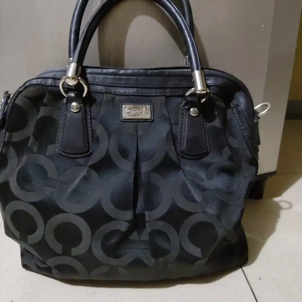 Fast Sale Tas coach