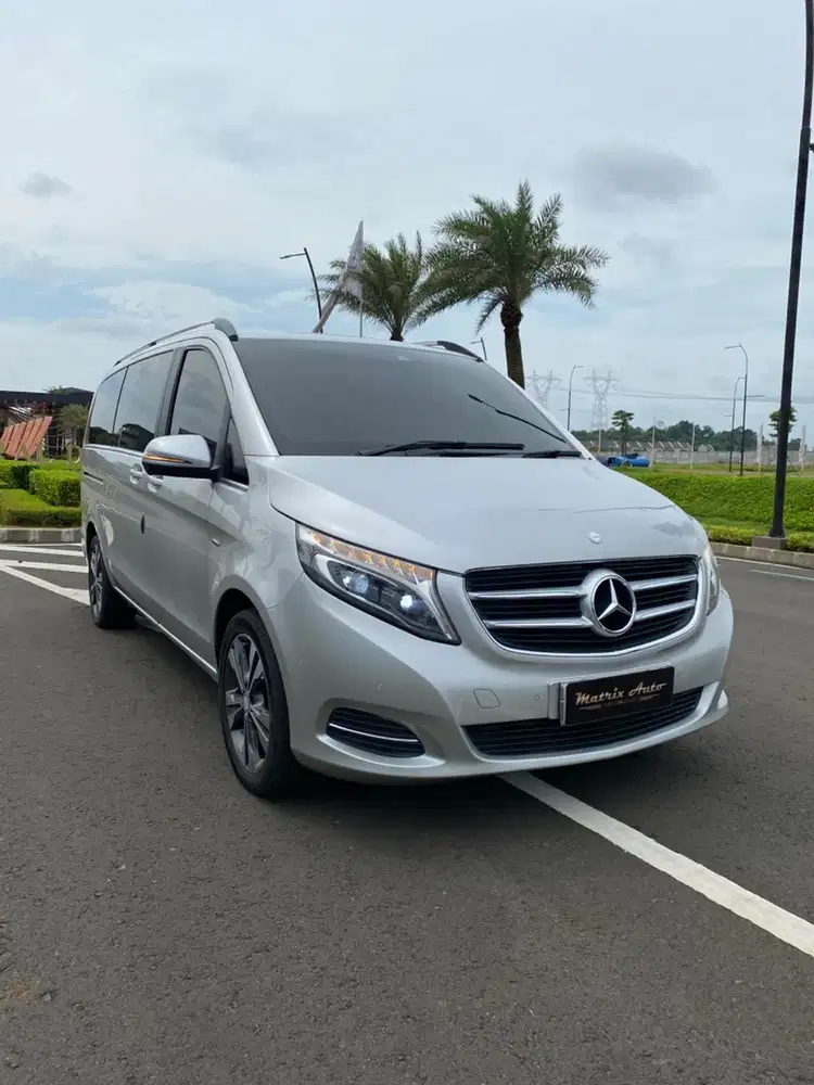 Mercedes-Benz V220 2016 Diesel