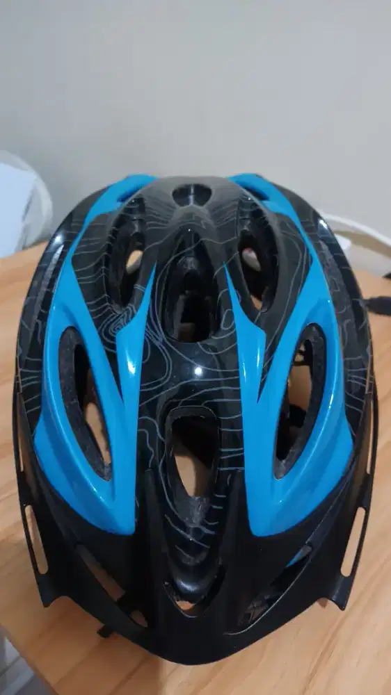 HELM SEPEDA BLAZE