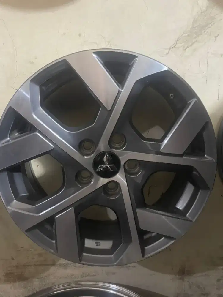 Velg Expander r17 pcd 5x114