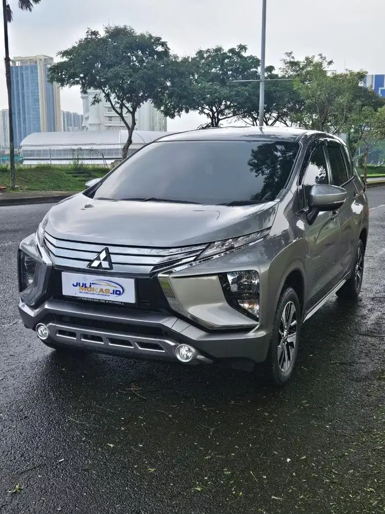 Mitsubishi Xpander Sport 1.5 CVT NIK 2017