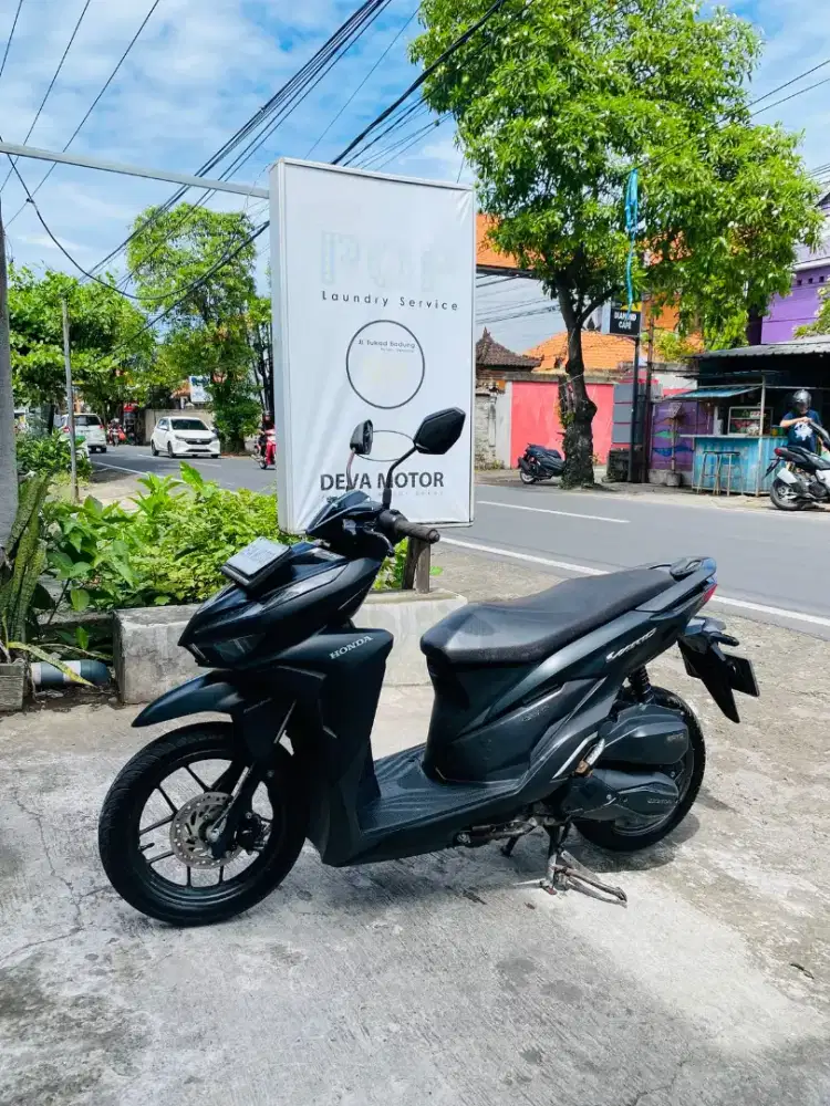 Vario tekno 125 hitam Deva motor