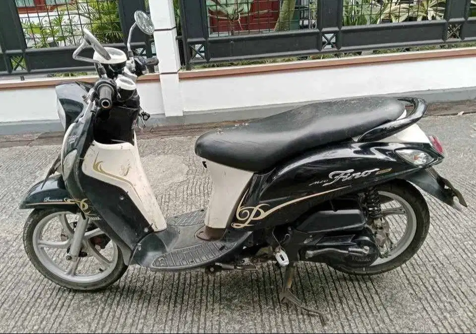 Yamaha Fino 2017 ss lengkap pajak OFF