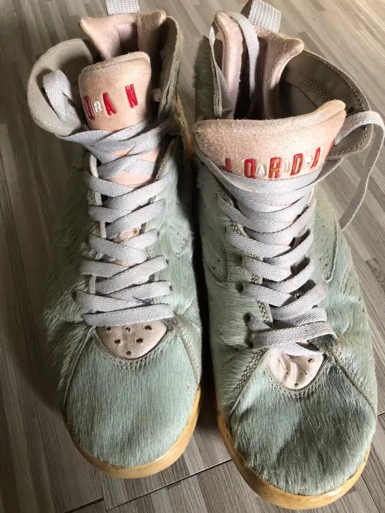 Sepatu jordan retro 7