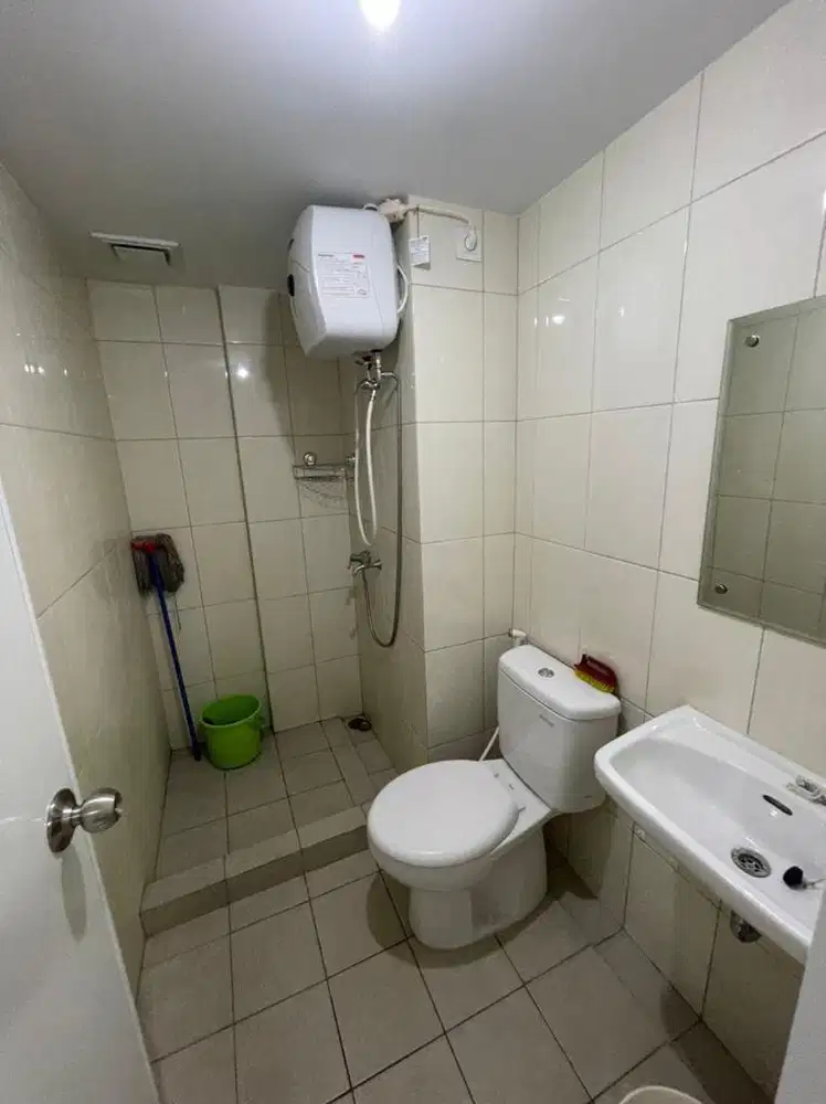 Full Furnished 2BR The Springlake Summarecon Bekasi