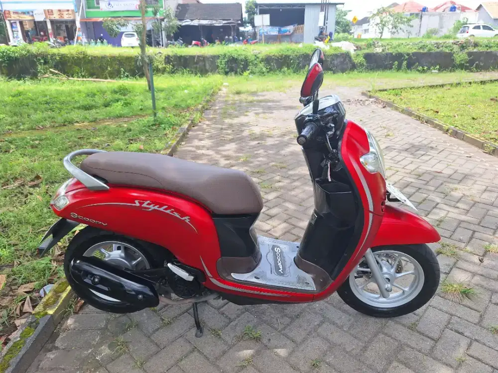 Scoopy 2019 pajak baru habis servis bisa cash/kredit syariah TERMURAH