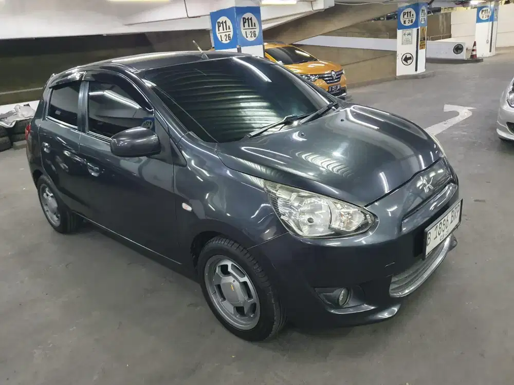 Mitsubishi Mirage Exceed AT Keyless Gress Fulloriginal